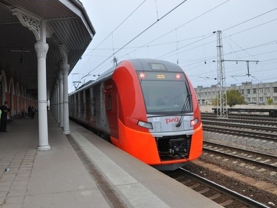 На День России ряд пригородных поездов Москва-Тверь поменяет расписание