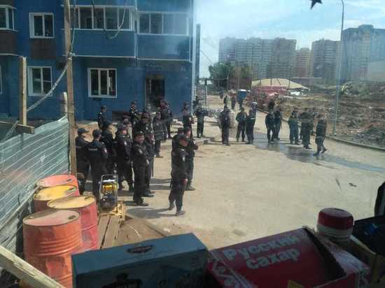В преддверии ЧМ-2018 полиция парализовала стройку в казанском ЖК «Салават Купере»