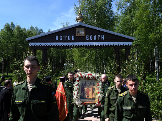 Традиционный крестный ход в Тверской области продлится месяц