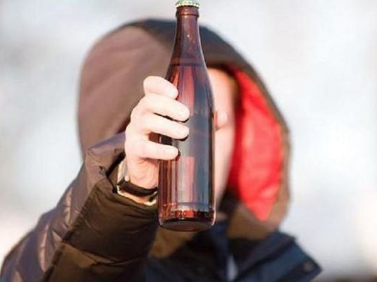 Жительница Тверской области заплатит крупный штраф за продажу пива подросткам
