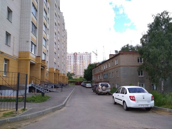 На месте трехэтажного дома на Астраханской планируют построить детский сад