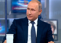 Президент России Владимир Путин прокомментировал слухи о том, что в ближайшее время в стране может быть увеличено налоговое бремя