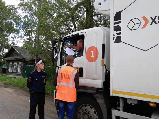 Водителей в Тверской области останавливали, чтобы предупредить о поездах