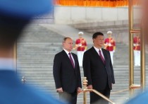 В последнее время Владимир Путин летает в Китай не меньше двух раз в год, а число его встреч с председателем Си Цзиньпином давно перевалило за два десятка