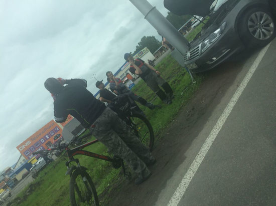 Водитель иномарки врезался в столб в Кемерове