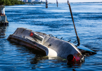 Экс-депутат Дмитрий Хахалев, который управлял затонувшим катамараном «Елань‑12», не успел полностью расплатиться за судно