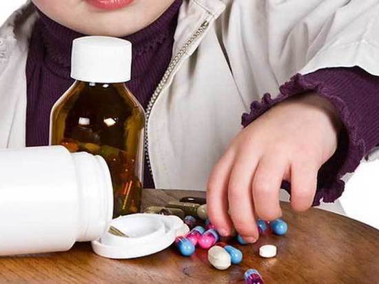 В Твери оставленный без присмотра четырёхлетний малыш наелся таблеток