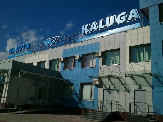 Калуга нашла замену "Саратовским авиалиниям" для полетов на Черноморский берег 