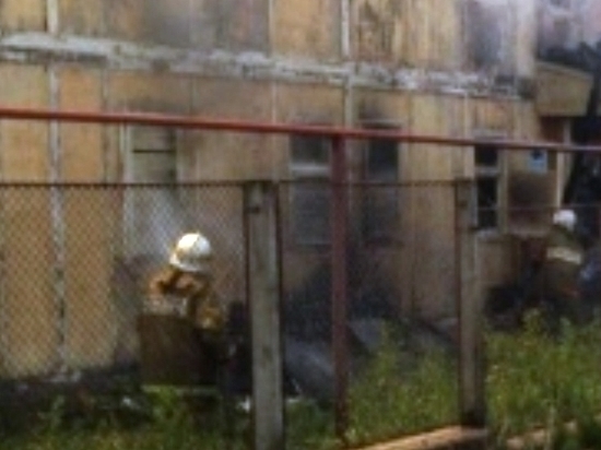 Вторая серия: сгорело еще одно общежитие в Малоярославце. Видео  