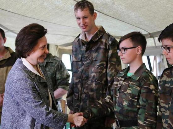 Губернатор Югры посетила палаточный лагерь Нижневартовска