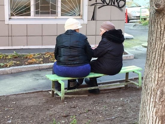 Пенсионерка пострадала от агитатора во Владивостоке 