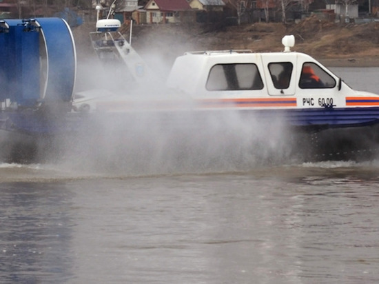 Информация федеральных СМИ о ЧП на воде в Калужской области оказалась ложной 
