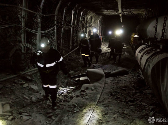 На шахте в Новокузнецке произошел пожар: эвакуированы 114 человек