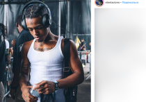 В миру 20-летний американский рэпер XXXTentacion, застреленный в понедельник в 40 милях к северу от Майами (штат Флорида), звался Джасей Дуэйн Онфрой