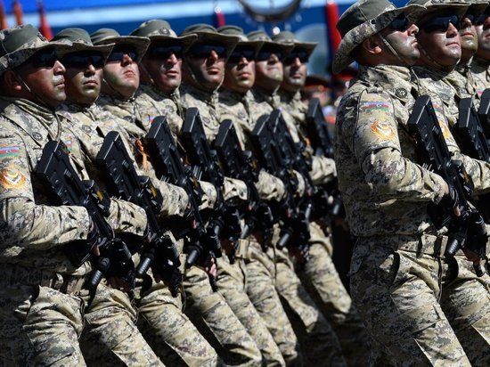 Бойцов настраивают на войну по указу президента Алиева