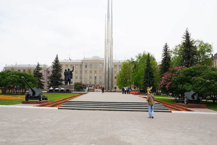 Площадь победы тула фото В Туле 22 июня запретят стоянку транспорта - МК Тула