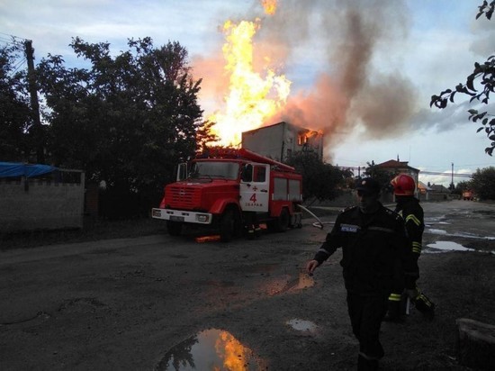 На Украине произошел взрыв цистерн с 480 тоннами биоэтанола