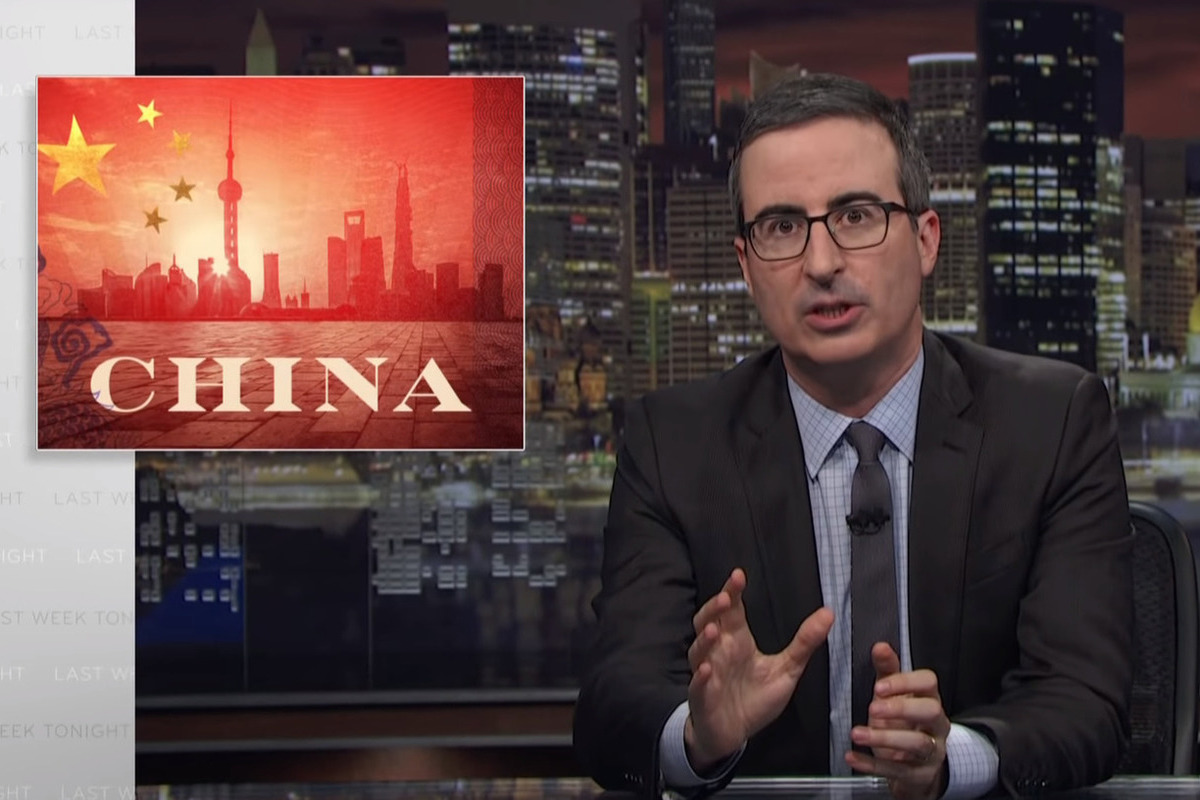 События недели с джоном оливером. John Oliver. Американские Телеканалы. Новости американские комик Джон Оливер. HBO web Series.