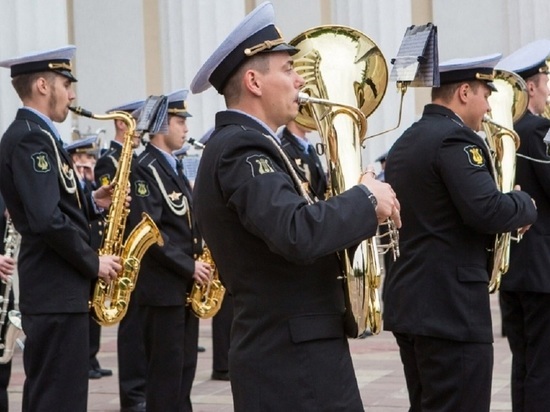 Военные музыканты станут главным музыкальным событием Дня кораблестроителя в Архангельске