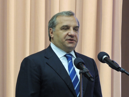 Кандидатура экс-главы МЧС Пучкова выдвинута на пост сенатора от Приморья