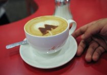 Ученые из Национального института онкологии США пришли к выводу, что употребление шести чашек кофе в день может снизить вероятность преждевременной смерти на 16%