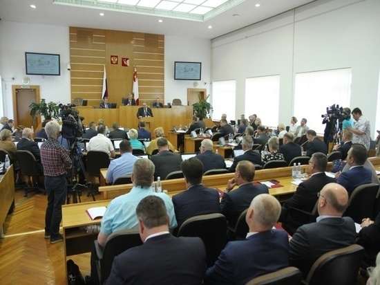 Новая программа развития региональной системы здравоохранения до 2022 года обсуждена на публичных слушаниях в Законодательном Собрании Вологодской области
