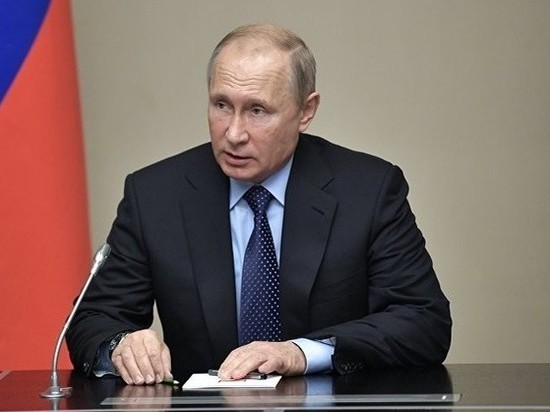 В июле Путин отправит 27 поздравительных телеграмм в Калмыкию