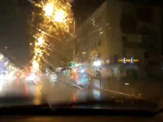 Мощнейший ливень разогнал с улиц Калуги переволновавшихся болельщиков