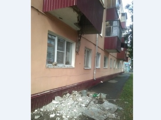 В Рузаевке обрушился балкон