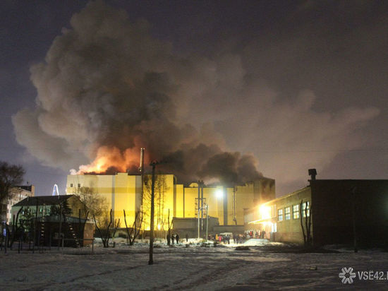 Следователи сообщили о давлении на свидетелей и потерпевших по делу о пожаре в кемеровской "Зимней вишни"