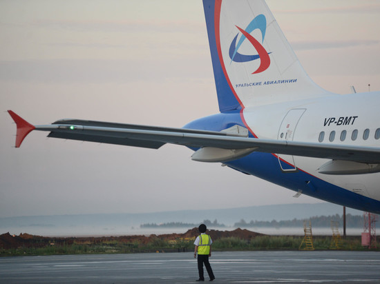 За полгода «Уральские авиалинии» перевезли почти четыре миллиона человек