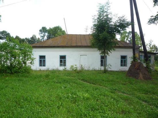 В канун 200-летия Тургенева в его родовом имении в Тульской области снесли историческое здание