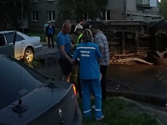 Дорожно-транспортное происшествие случилось полночь пятницы, 13 июля, на улице Ильича