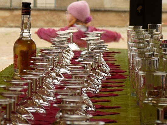 Летняя подработка: ребенка на севере Карелии заставляли продавать алкоголь