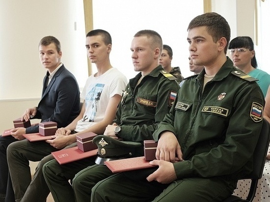 В Кировской области учиться военному делу отправились 1628 человек
