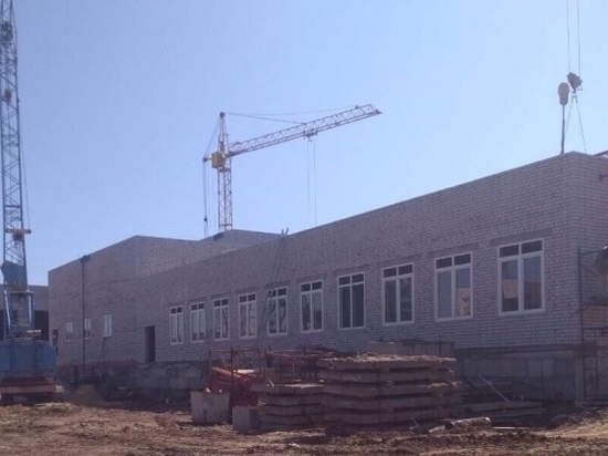 В камышинской школе на 1000 мест построены нулевой и первый этажи