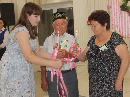 В Приволжском районе отметили День любви семьи и верности
