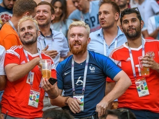 На фан-фесте ЧМ-2018 в Казани болельщики выпили около 100 тысяч литров пива