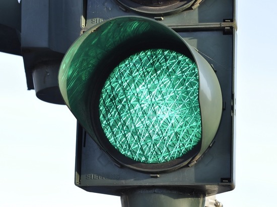 Водителей Барнаула предупреждают об отключении светофоров 17 июля
