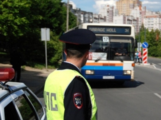 Массовая проверка автобусов началась в Калуге