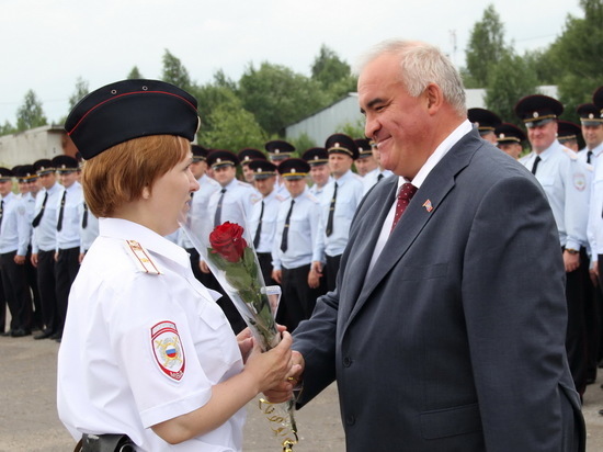 Костромские полицейские вернулись из служебной командировки на ЧМ по футболу