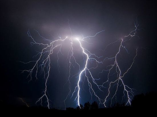 Непогода не отступает: очередное метеопредупреждение объявлено в Калуге