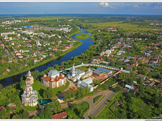 Жители и гости Тверской области могут совершить виртуальную прогулку по Торжку