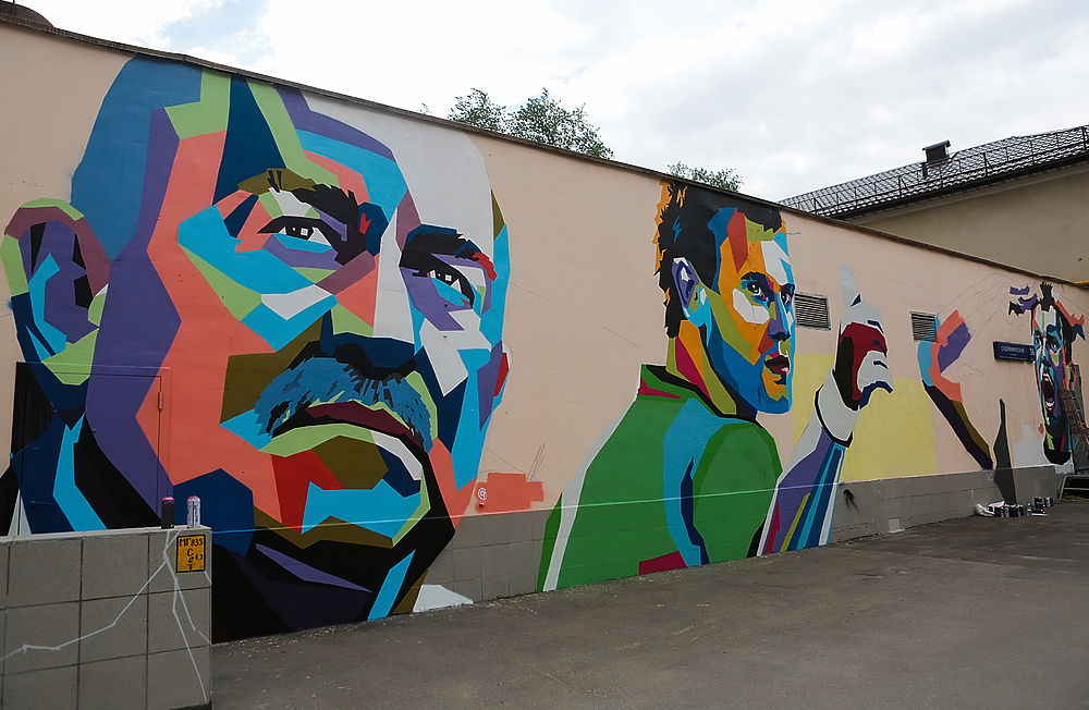 Граффити с изображением Черчесова, Акинфеева и Дзюбы появилось в Москве
