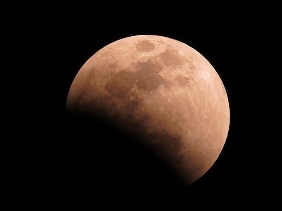 27 июля казанцы увидят лунное затмение и великое противостояние Марса
