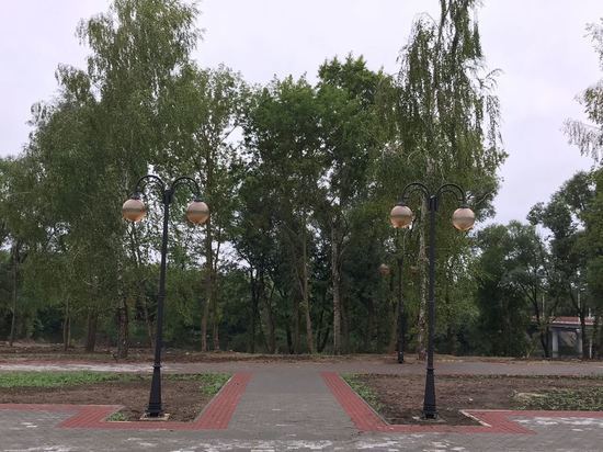 В новом сквере на Тульской в Серпухове теперь будет светло