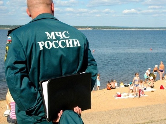 Костромичей просят не забывать о правилах поведения на воде во время июльской жары