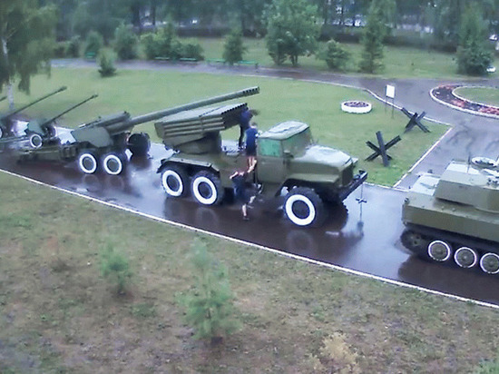 Поджигателями Музея военной техники в Рузаевке оказались 10-летние школьники