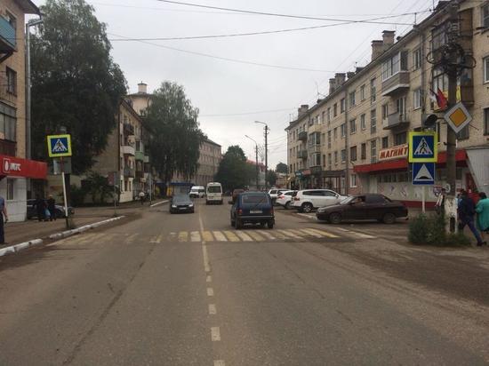 Автобус в Тверской области сбил женщину на переходе