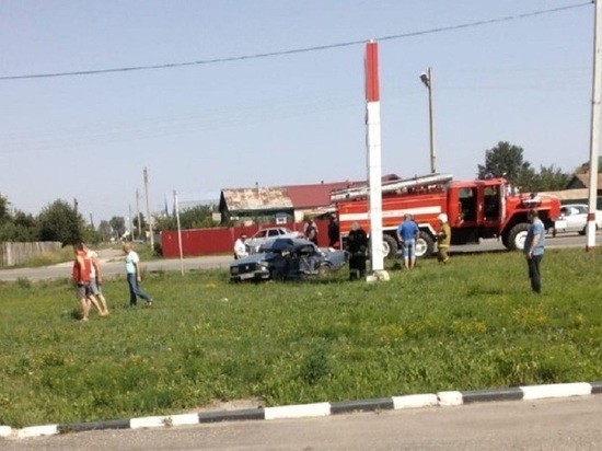 В Мордовии в аварии с участием «КАМАЗа» погиб один человек